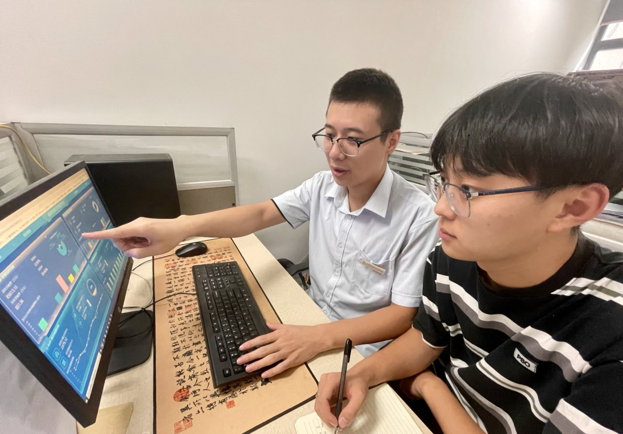 PT��Ѷ|һ������