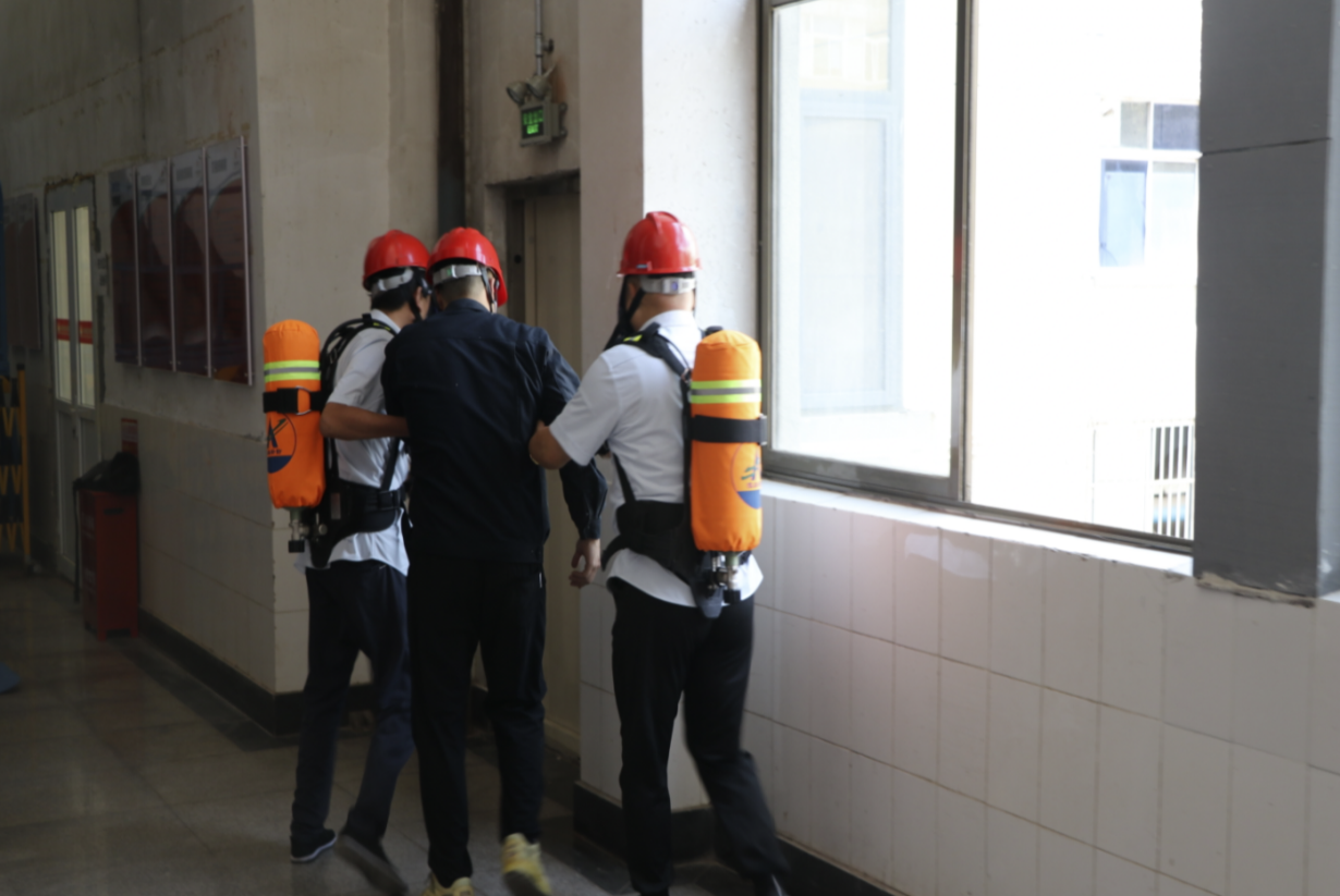 PT视讯|一触即发