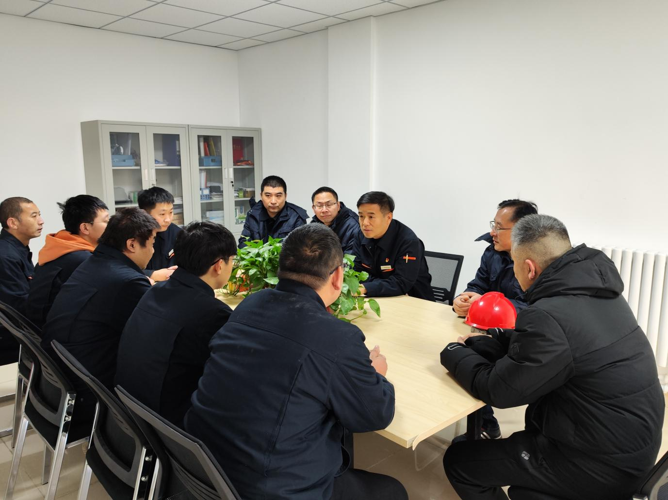 PT视讯|一触即发