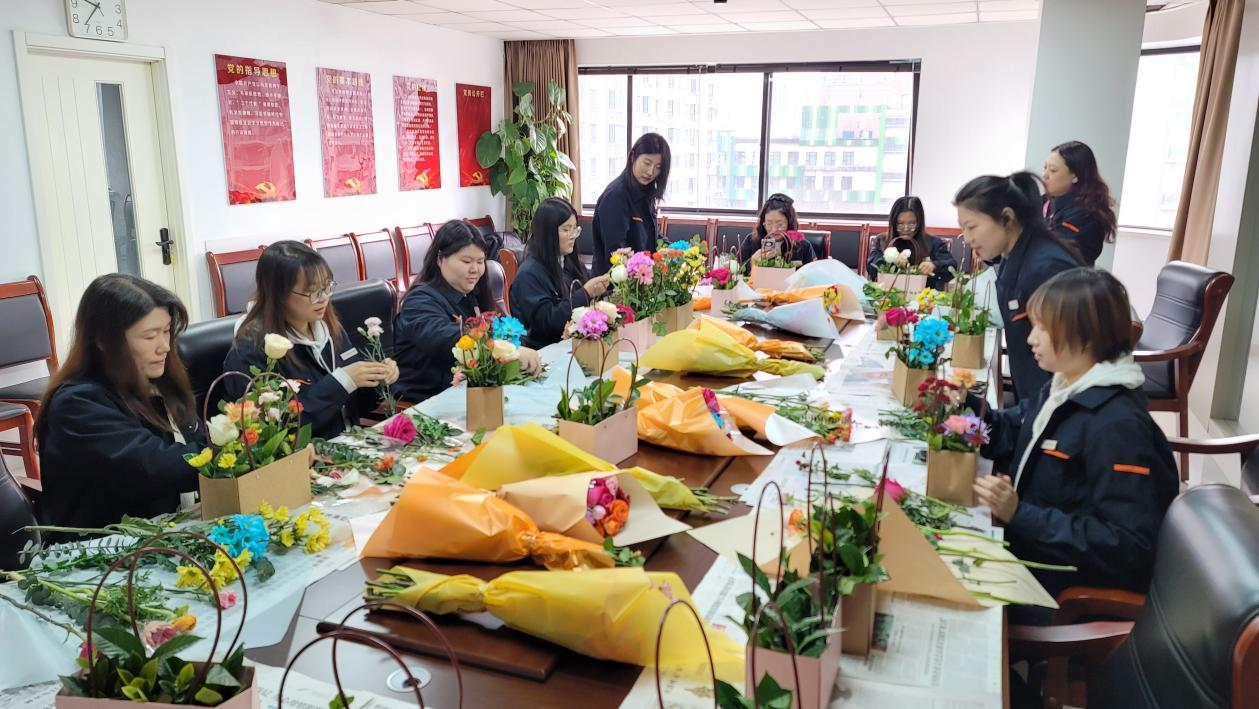 PT��Ѷ|һ������