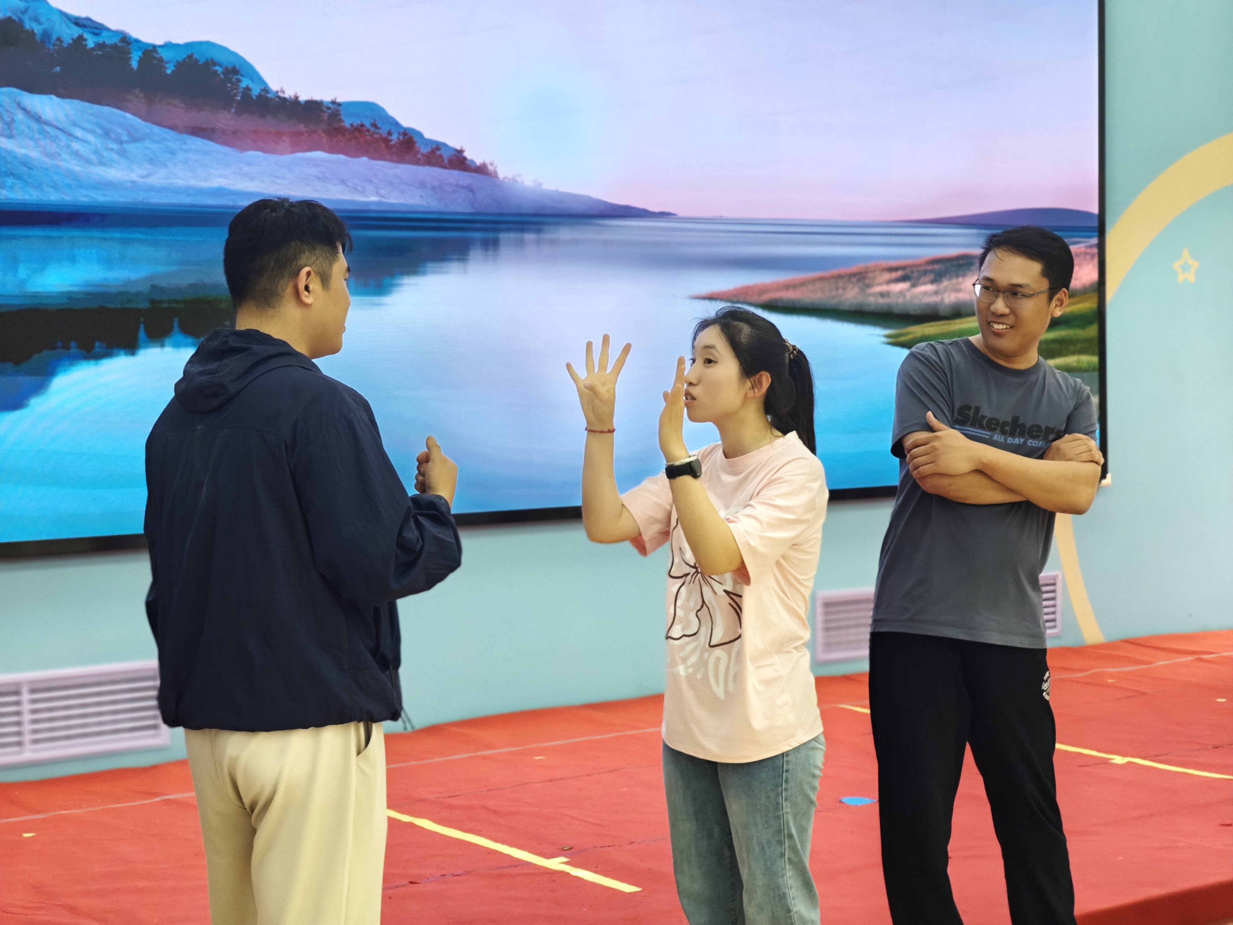 PT视讯|一触即发