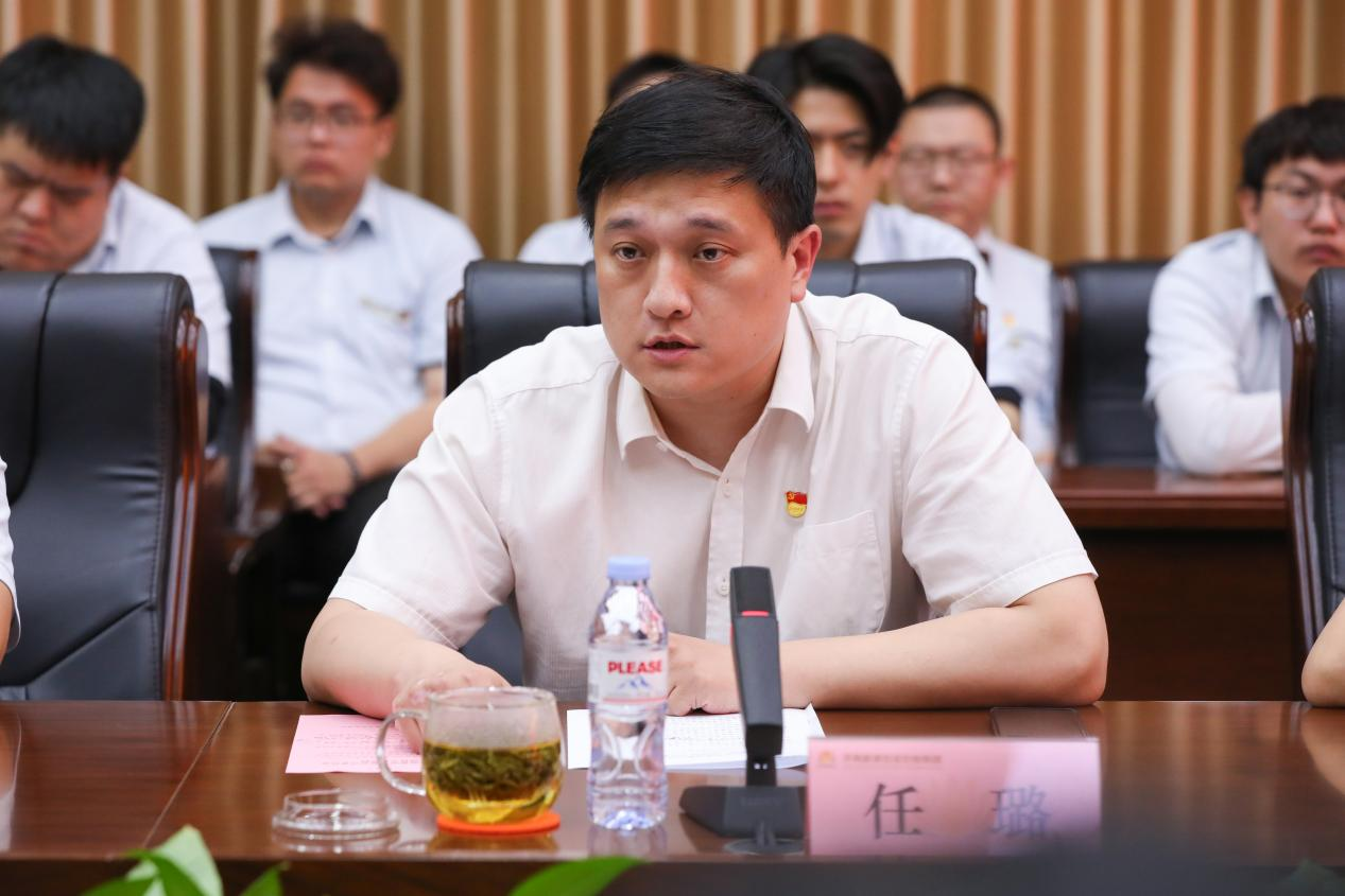 PT视讯|一触即发