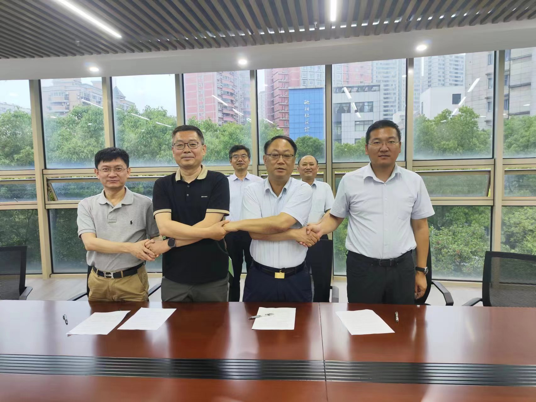 PT��Ѷ|һ������