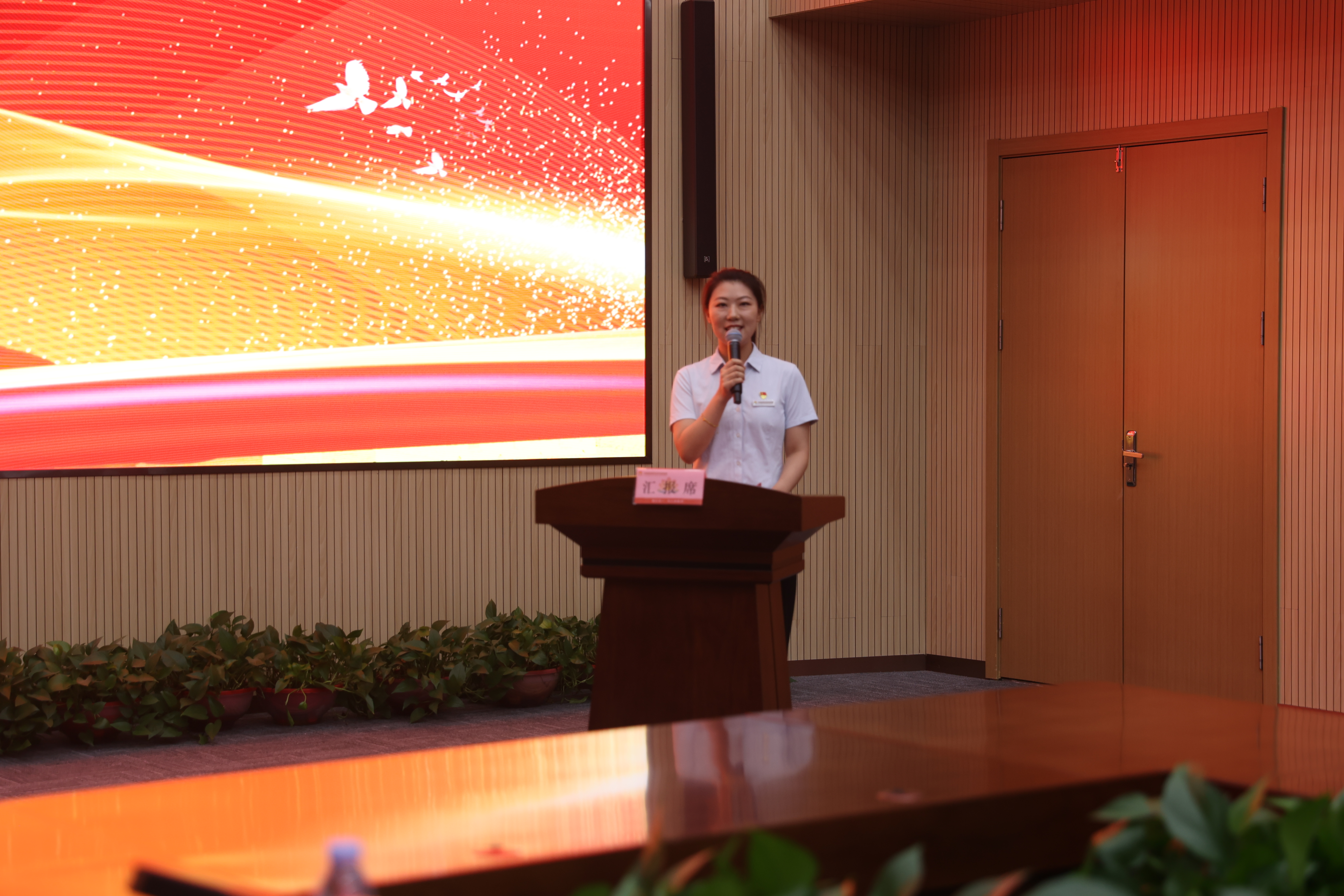 PT视讯|一触即发