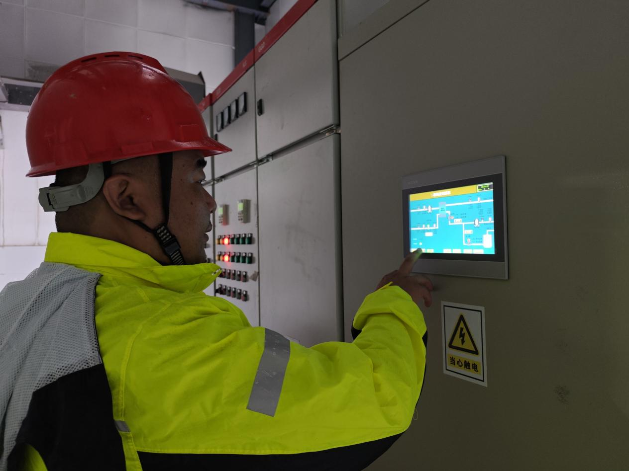 PT视讯|一触即发