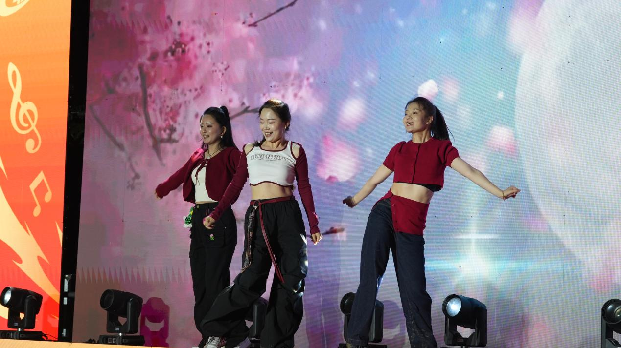 PT视讯|一触即发