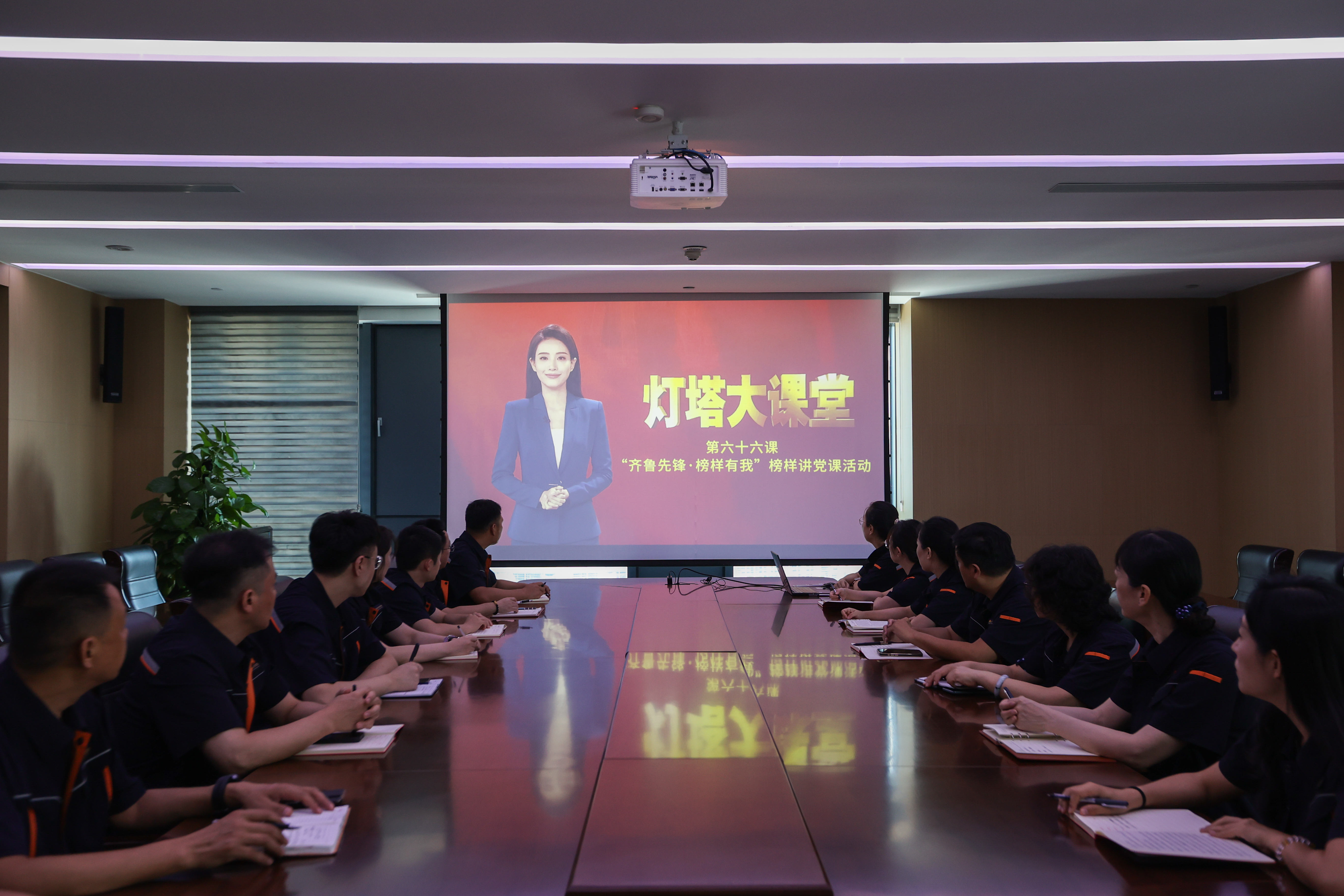 PT��Ѷ|һ������